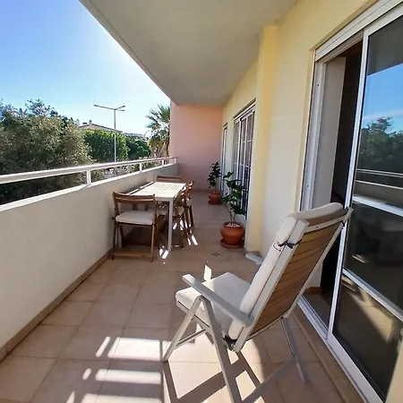 Cosy 1bdr Flat With Pool In By Lovelystay