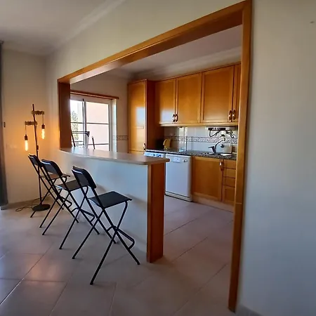 Cosy 1bdr Flat With Pool In By Lovelystay Appartamento *